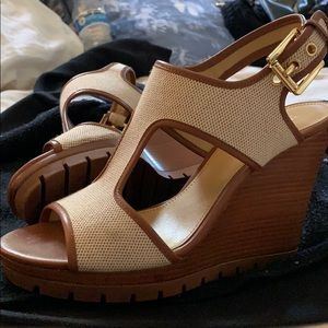 MK wedges